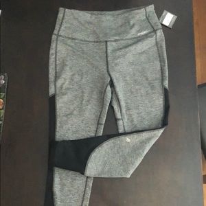 Eddie Bauer new women’s L fleece lined leggings